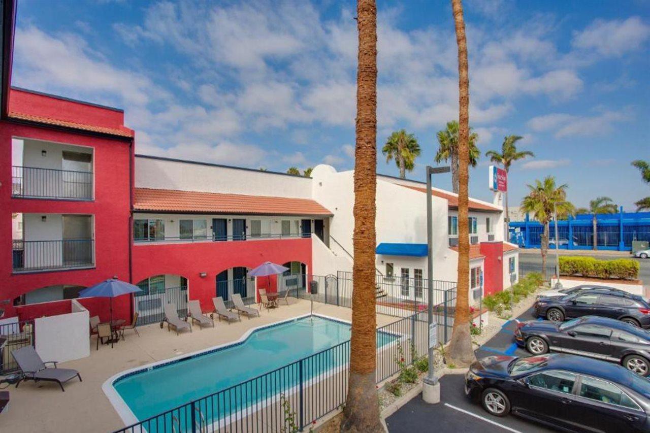 Surestay Plus Hotel By Best Western Chula Vista West Exterior photo